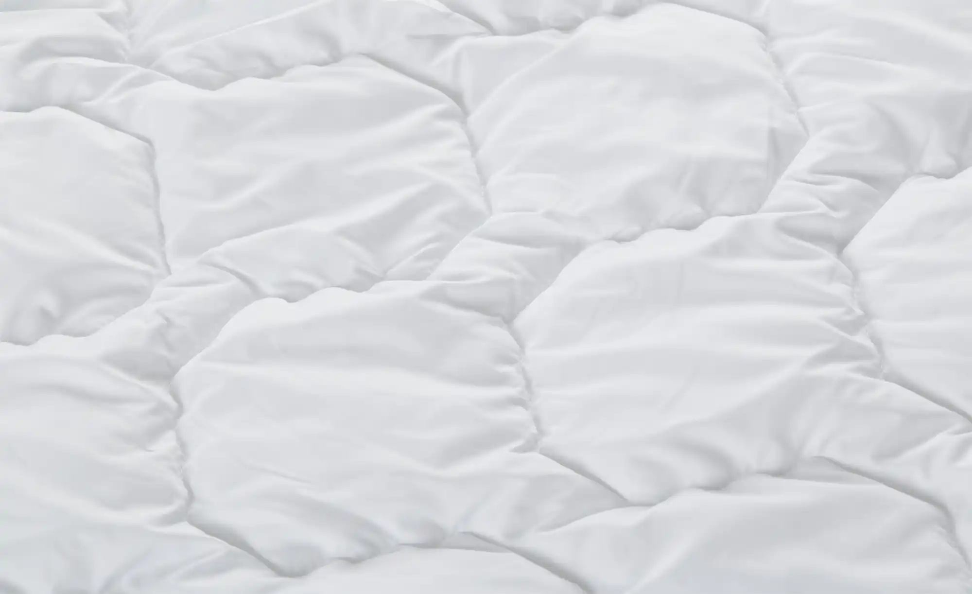 como 4-Jahreszeiten-Steppbett Kuschelweich