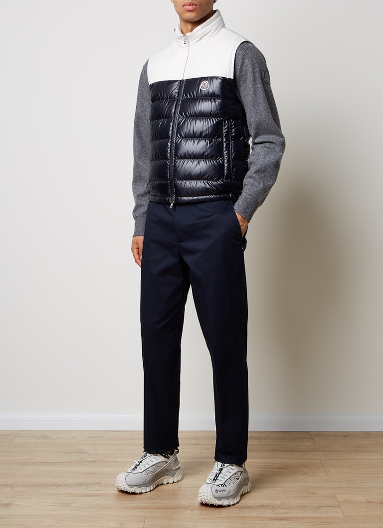 Giacca imbottita Moncler Cerces con imbottitura in piuma e logo