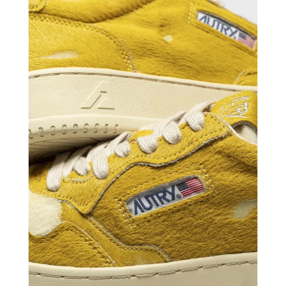 Autry WMNS LOW AULWPP04 / gelb