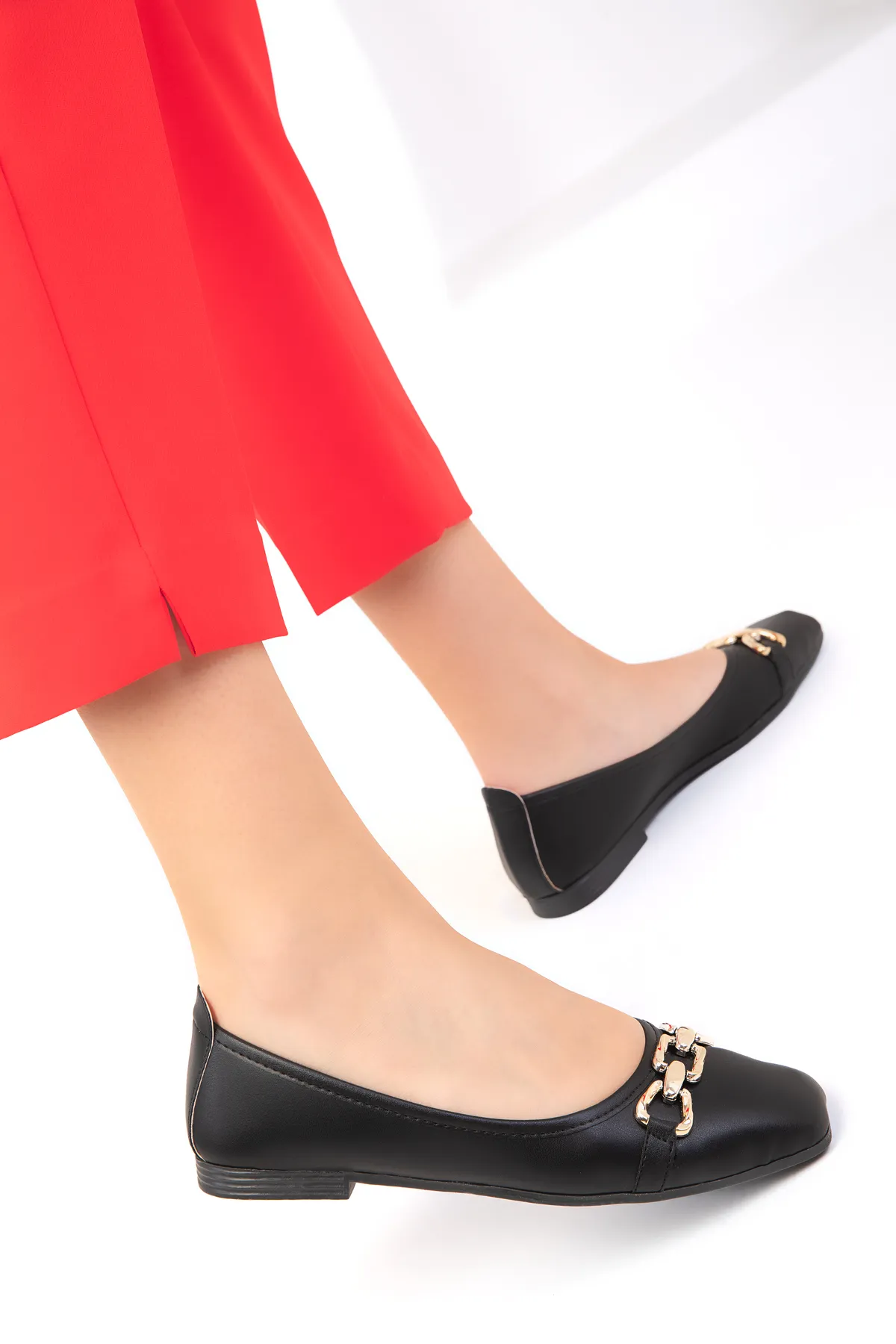 SOHO  Schwarze Ballerinas für Damen 18841