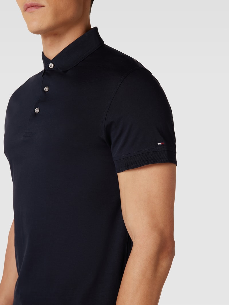Poloshirt mit Knopfleiste in marineblau