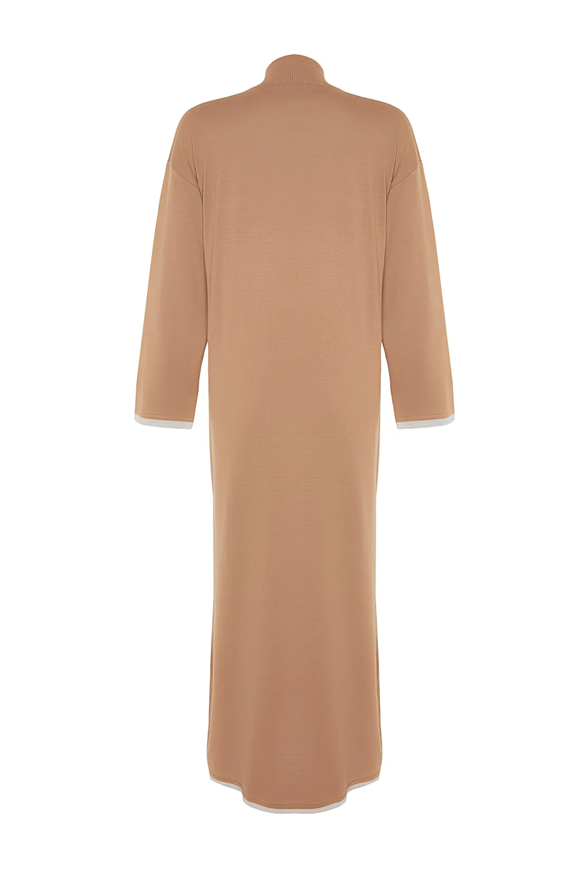 Trendyol Modest  Beiges, bequem geschnittenes, langes Strickkleid TCTAW24EB00032