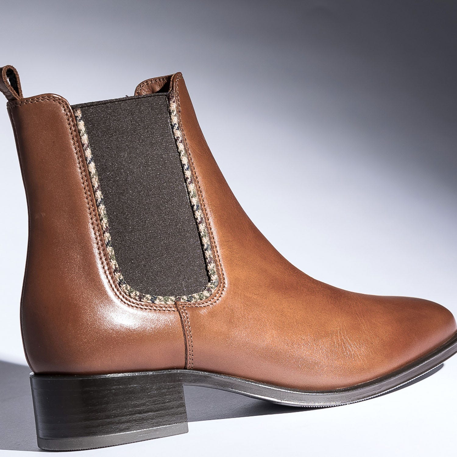 Chelsea boots cognac en cuir éco-conçu