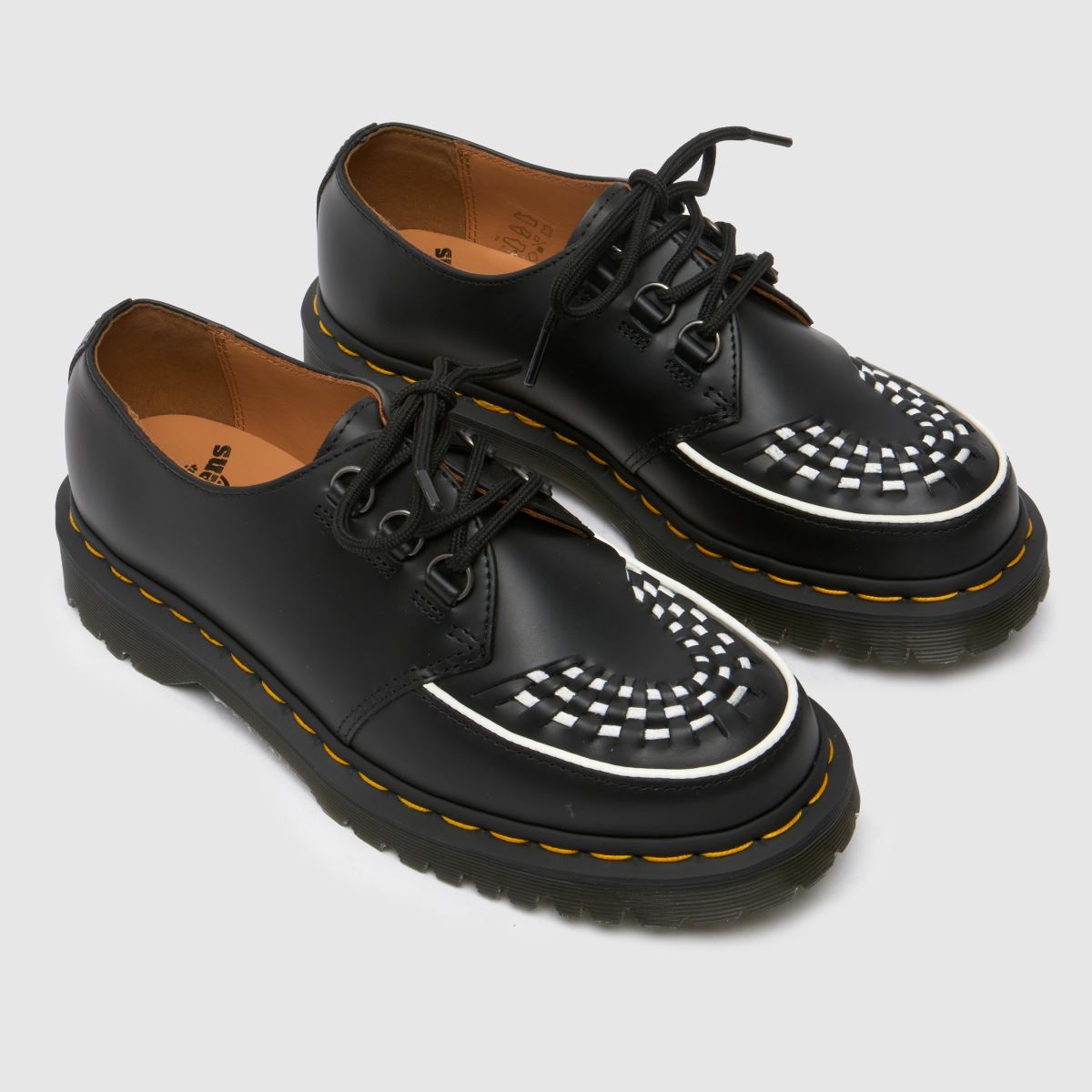 Črni ravni čevlji Dr. Martens Ramsey Creeper