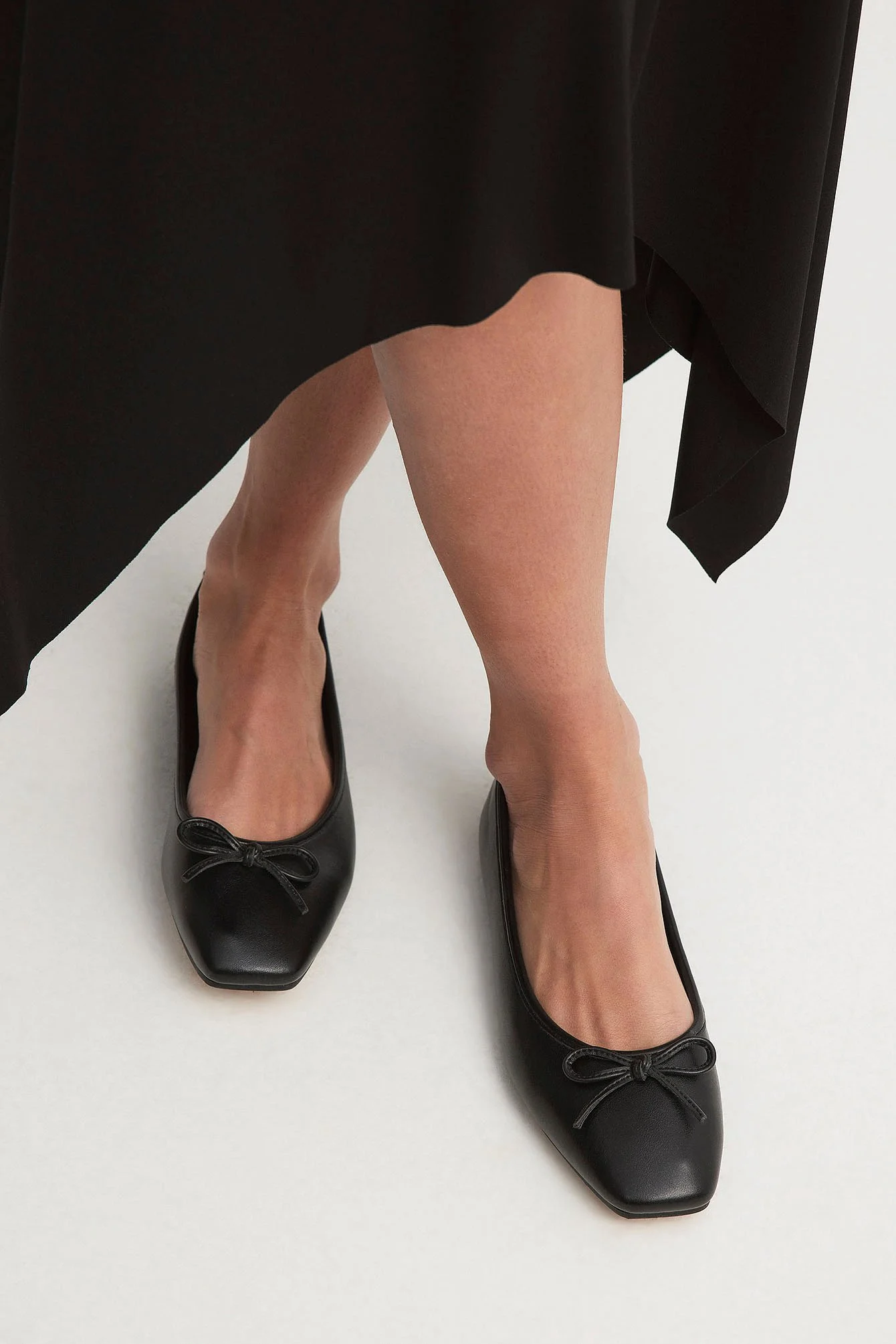Ballerinas mit quadratischer Spitze