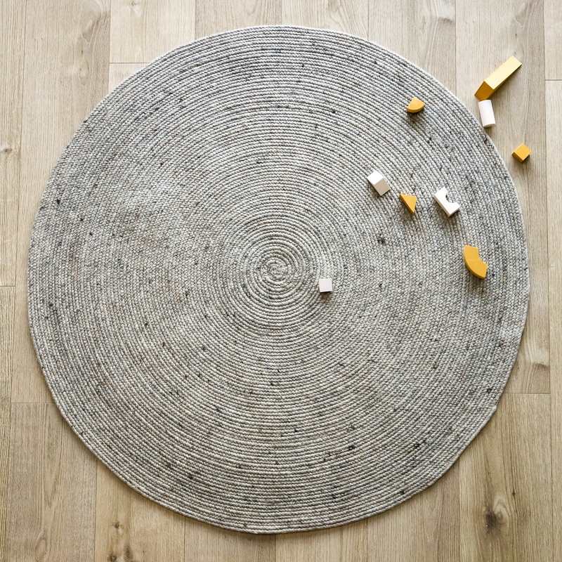 Tapis laine feutrée NEETHU