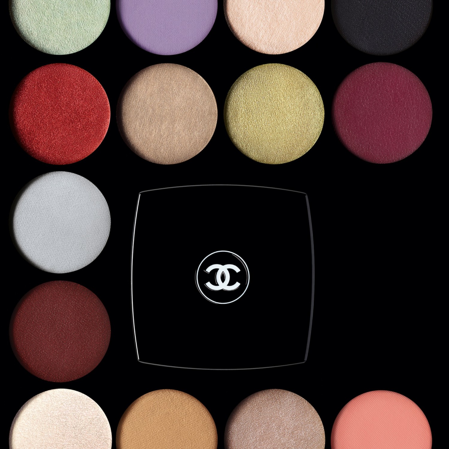 CHANEL OMBRE ESSENTIELLE
