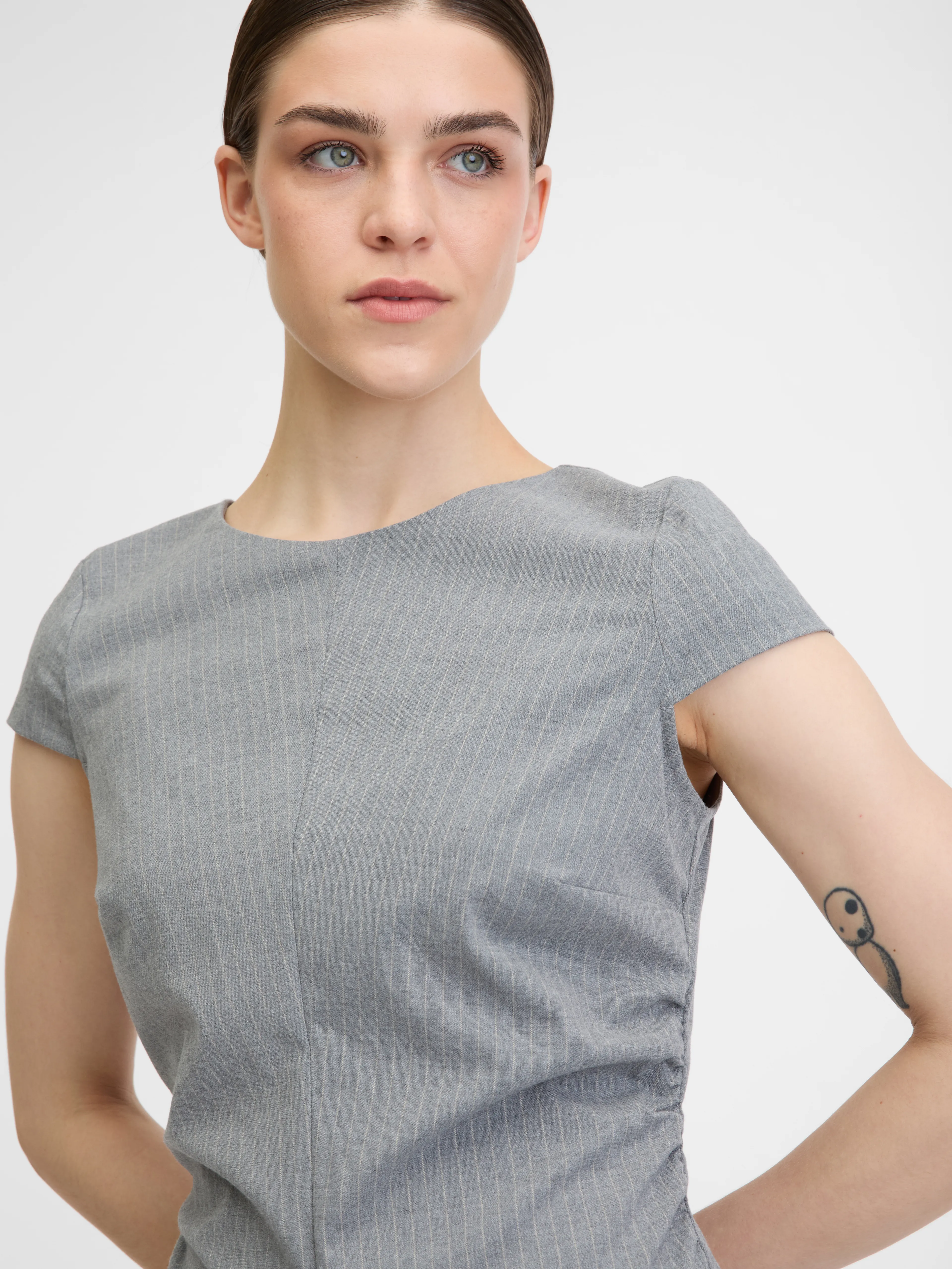 Graues Damenkleid ORSAY