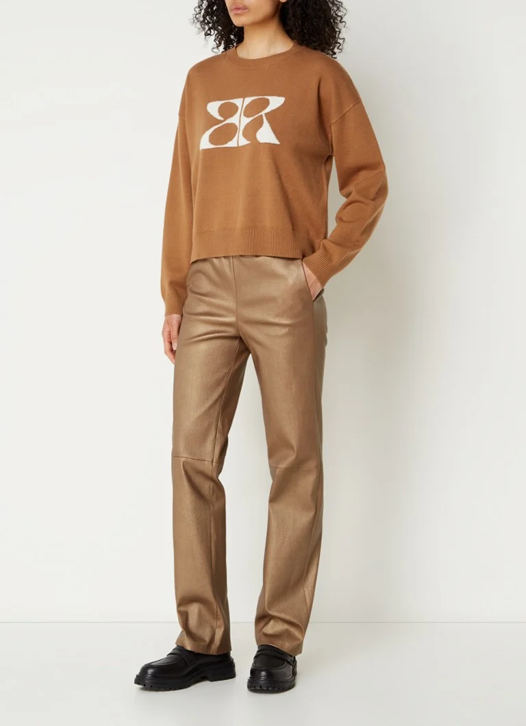 STUDIO AR by Arma Nissa sweater with knitted-in logo