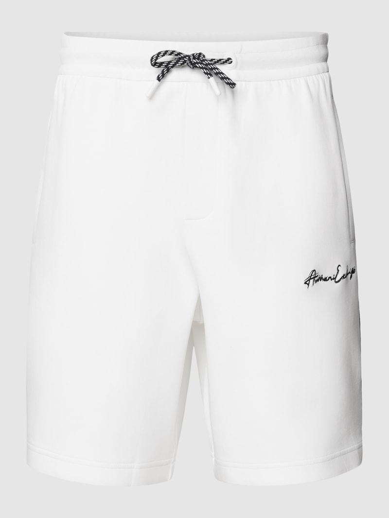Shorts mit elastischem Bund in offwhite