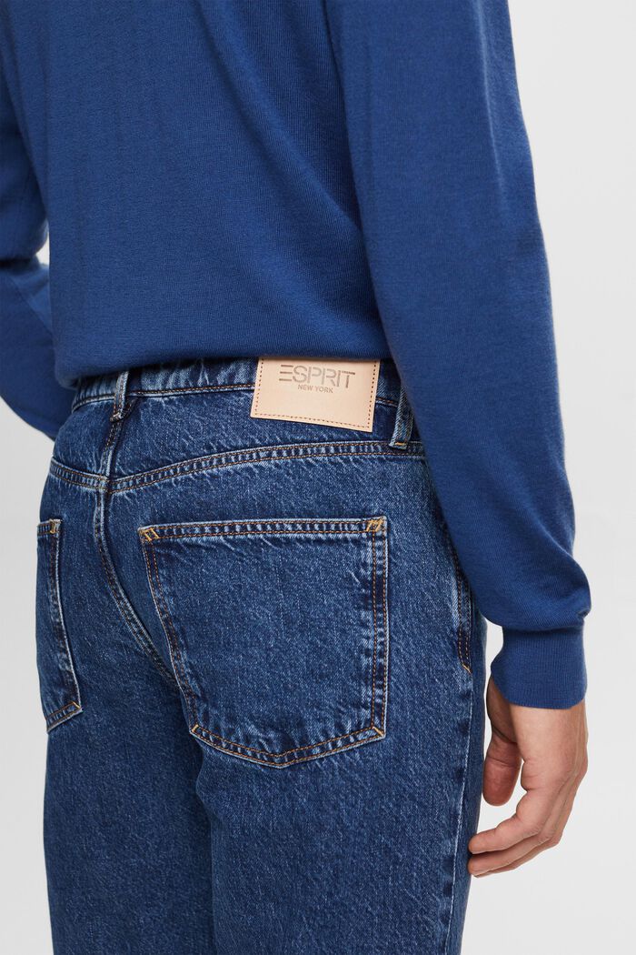 Jeans mit geradem Bein und mittlerer Bundhöhe