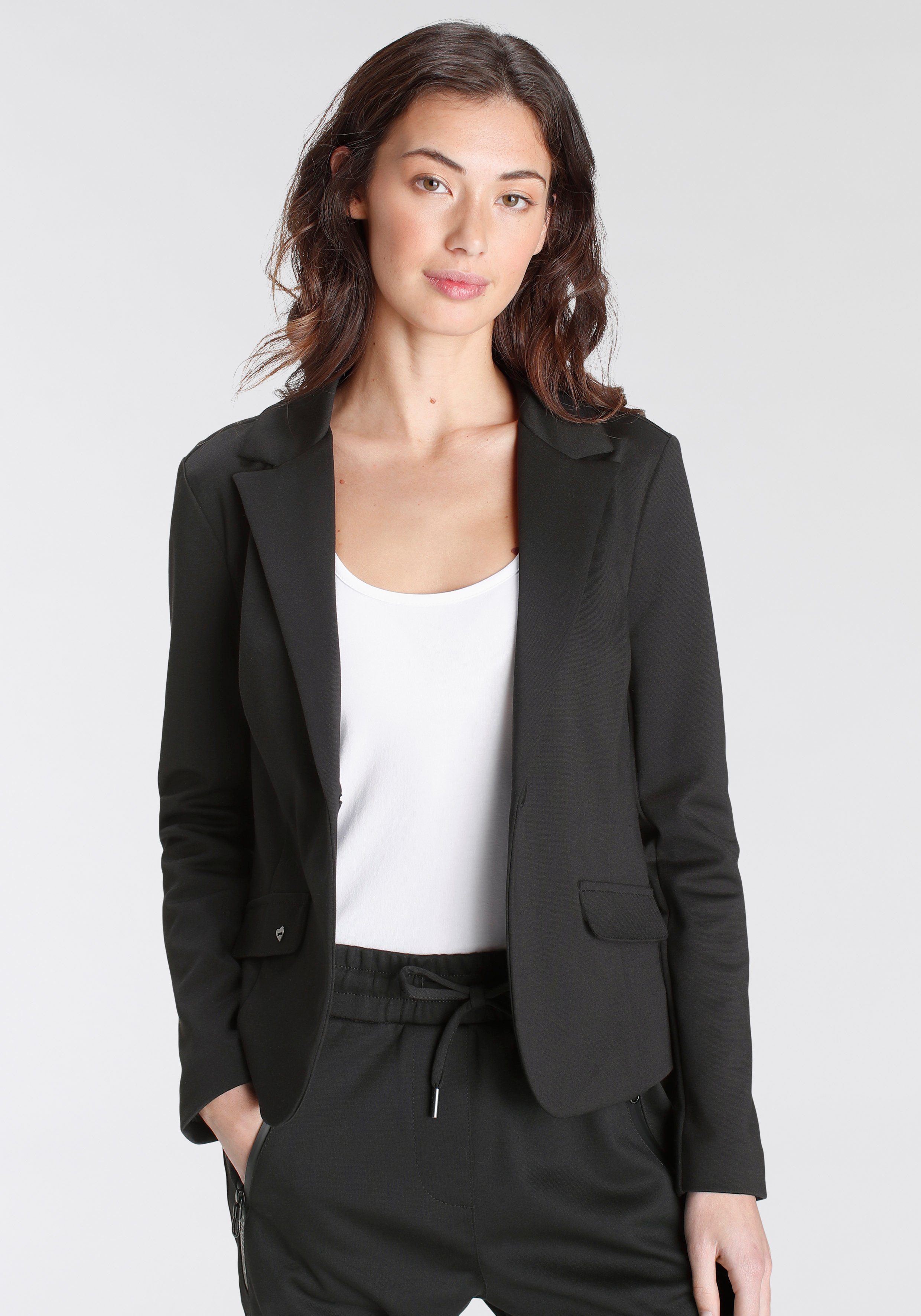 Zhrill Kurzblazer BEA im schönen Uni-Look