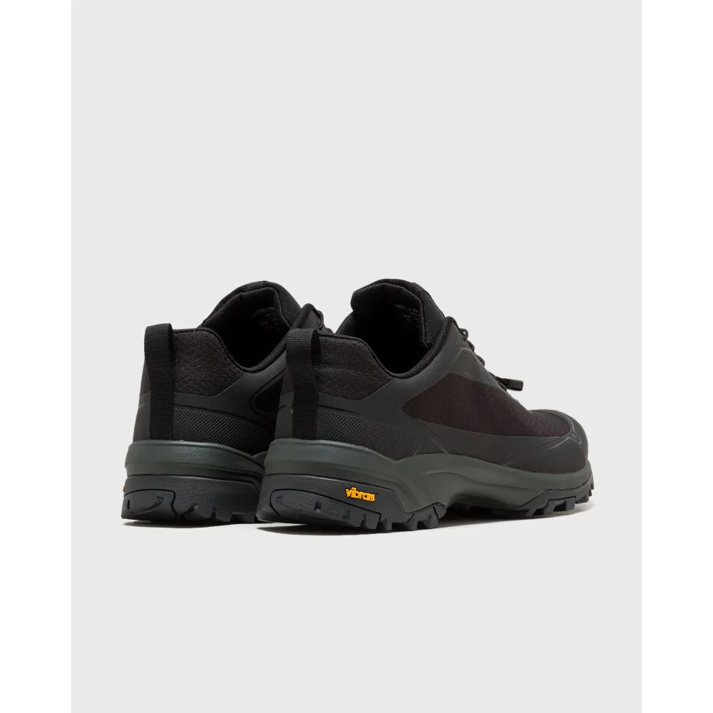 Norse Projects Laced Up Runner V02 NPF01-0008-9999 / schwarz