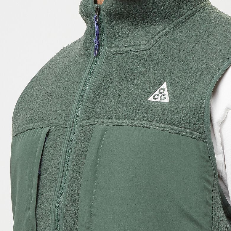 NIKE ACG Arctic Wolf Vest vintage green/vintage green