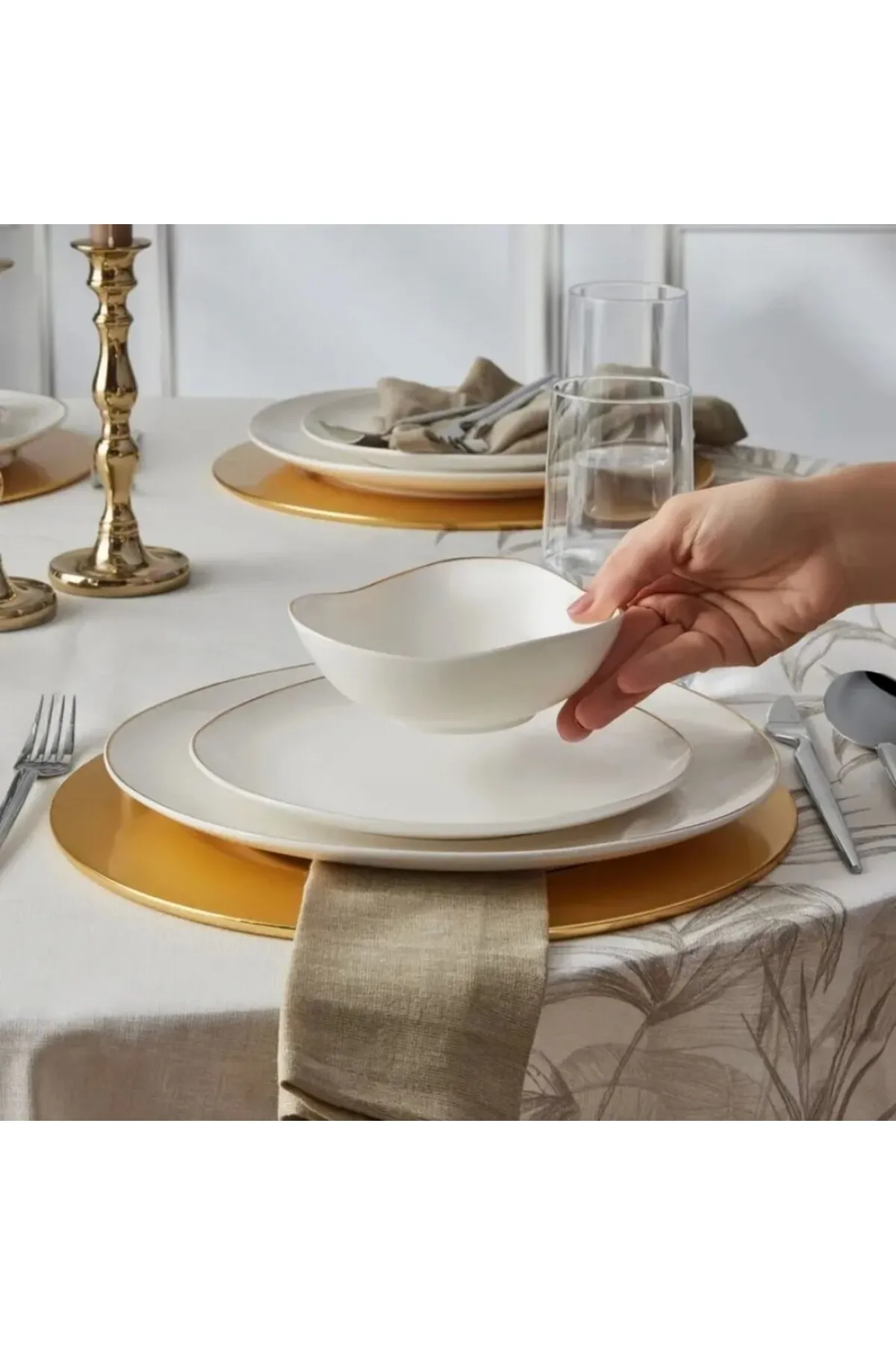 Karaca  Middle Streamline 12-teiliges New Bone White Gold Geschirrset für 4 Personen, Speiseteller, S