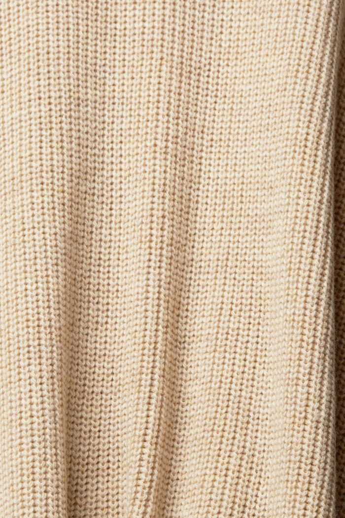 Pullover aus Materialmix