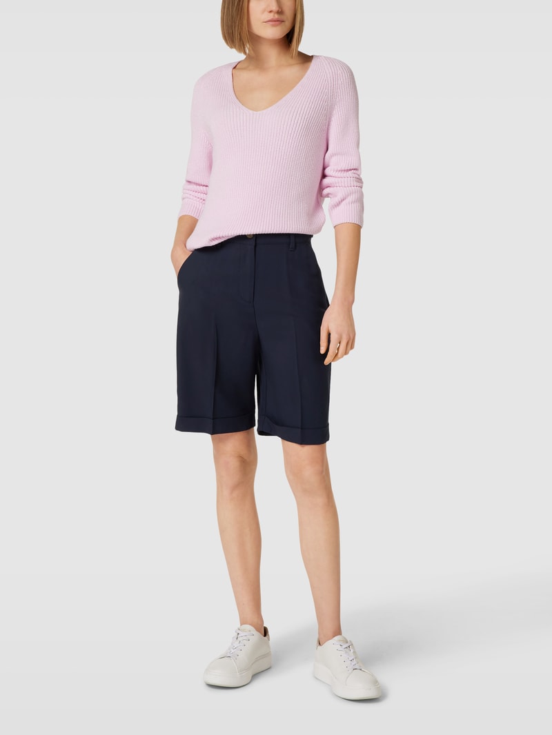 Shorts mit seitlichen Eingrifftaschen in marineblau
