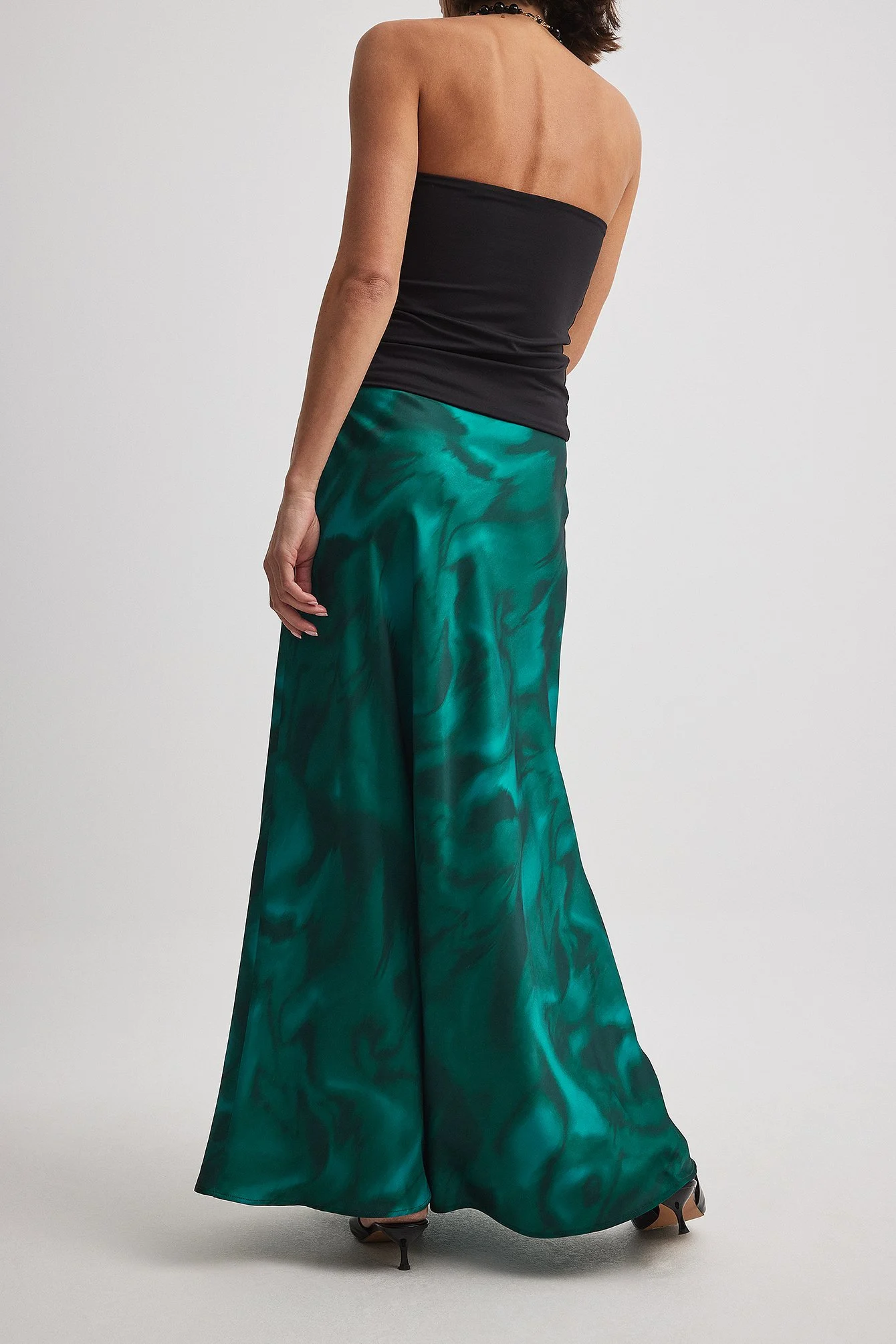 Maxirock aus Satin mit mittelhoher Taille