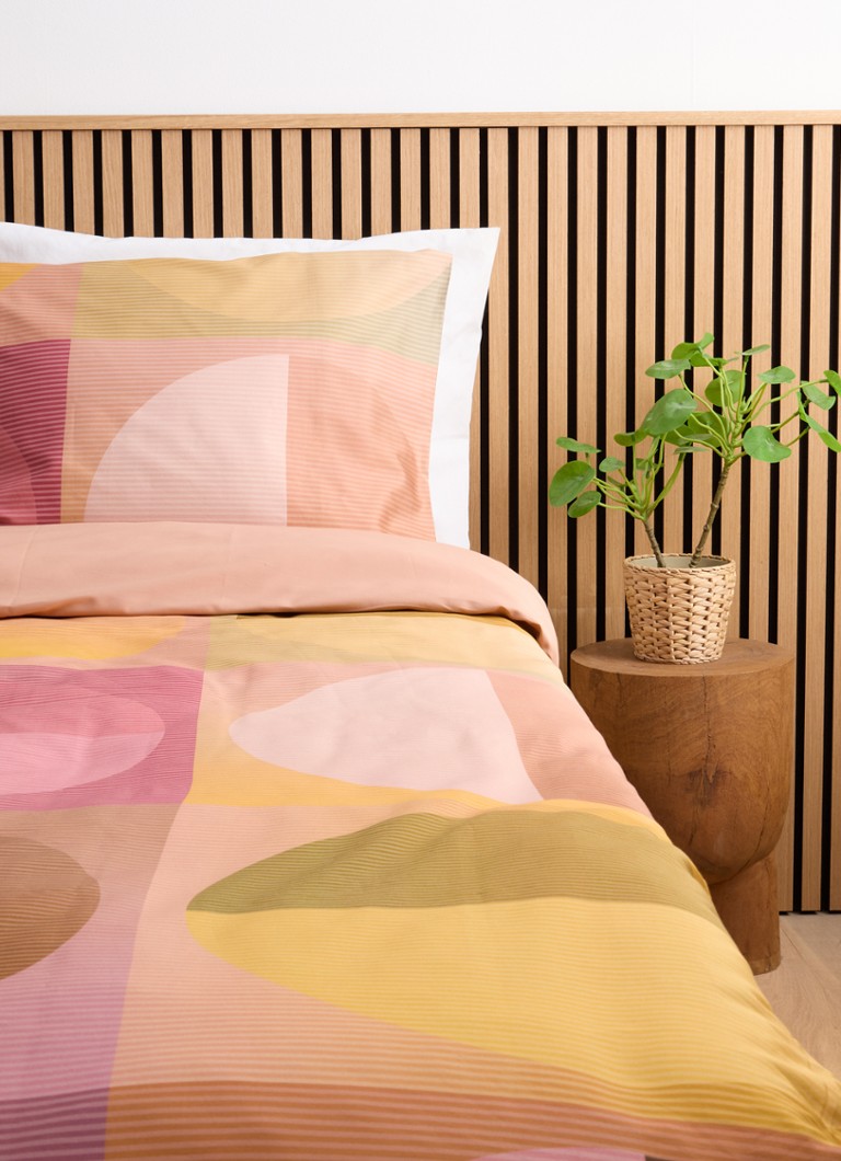 BeddingHouse Dutch Design Radiant Multi duvet cover made of organic cotton satin 220TC - includes pillowcase