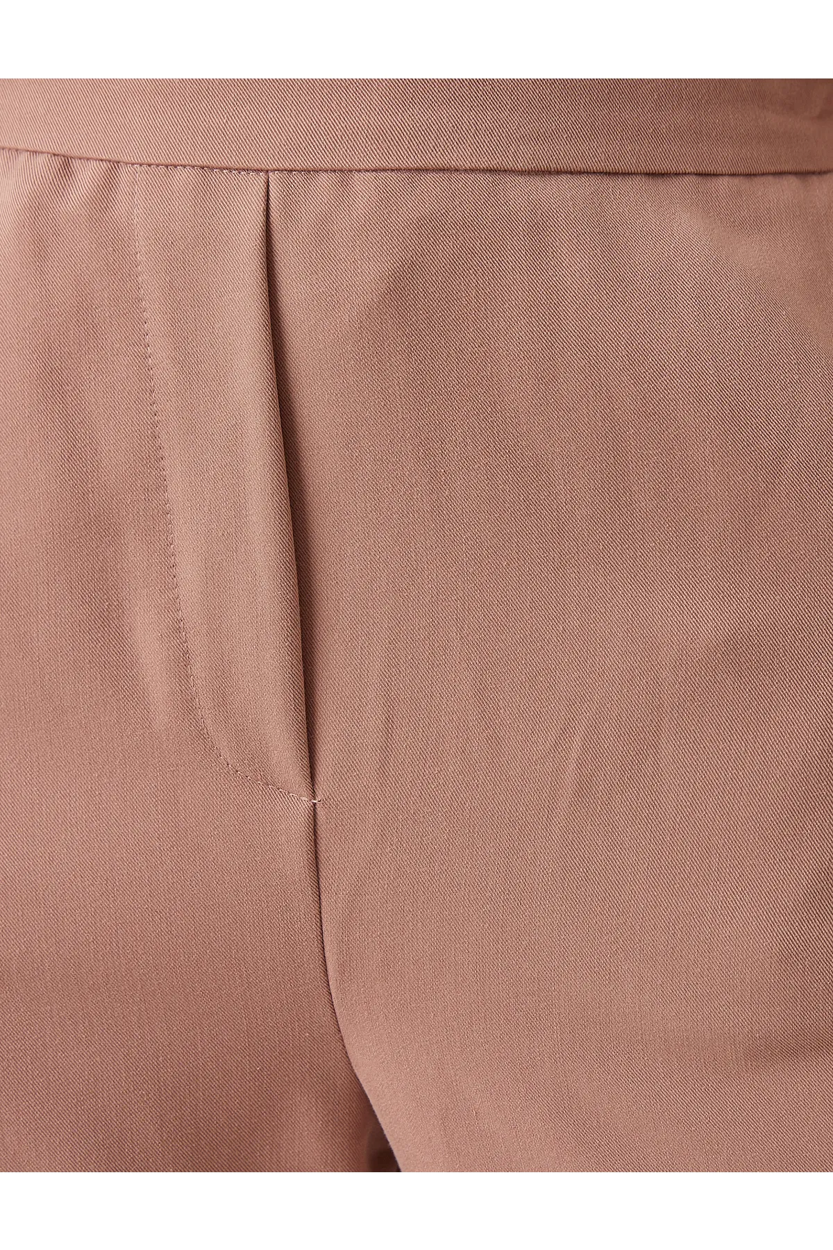 Koton  Karottenhose mit hoher Taille und Taschen