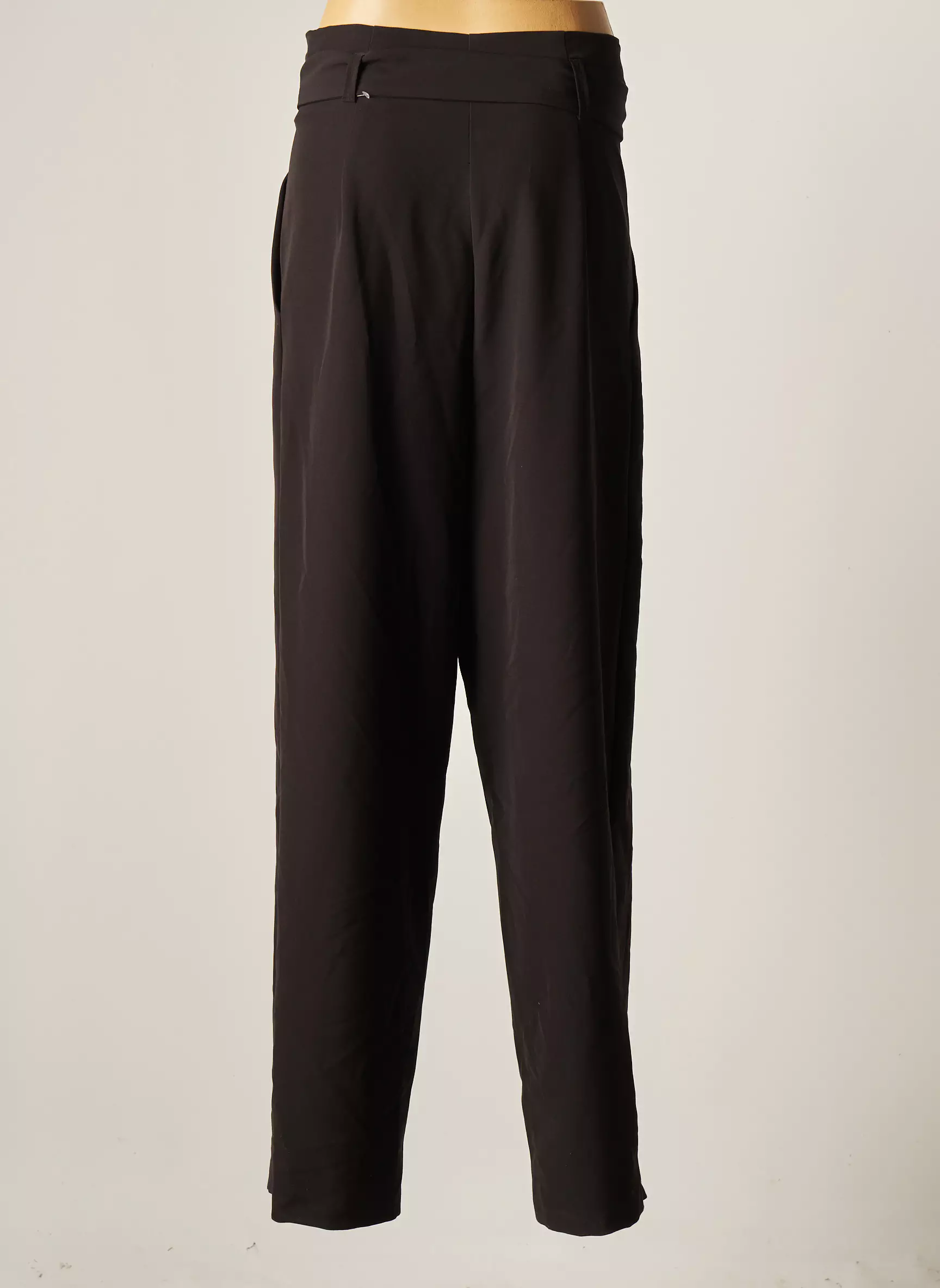 Astrid Black Label Pantalons Droits Femme couleur noir