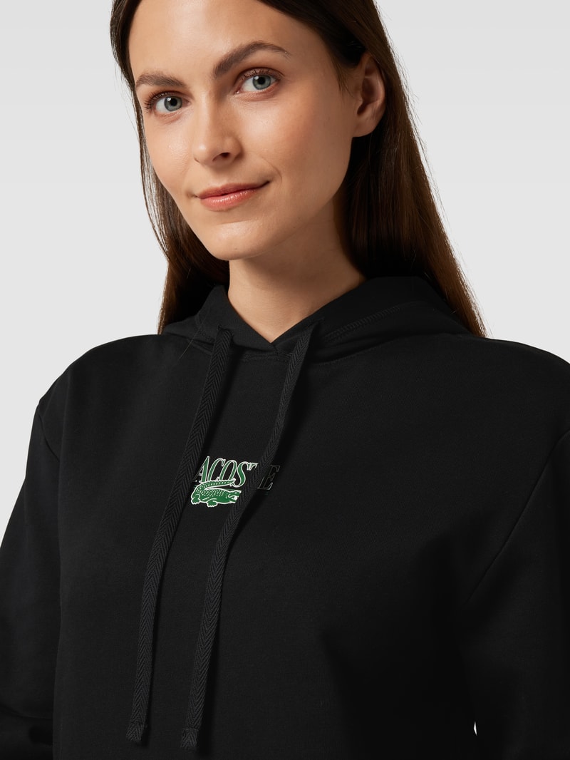 Hoodie mit Kapuze in schwarz