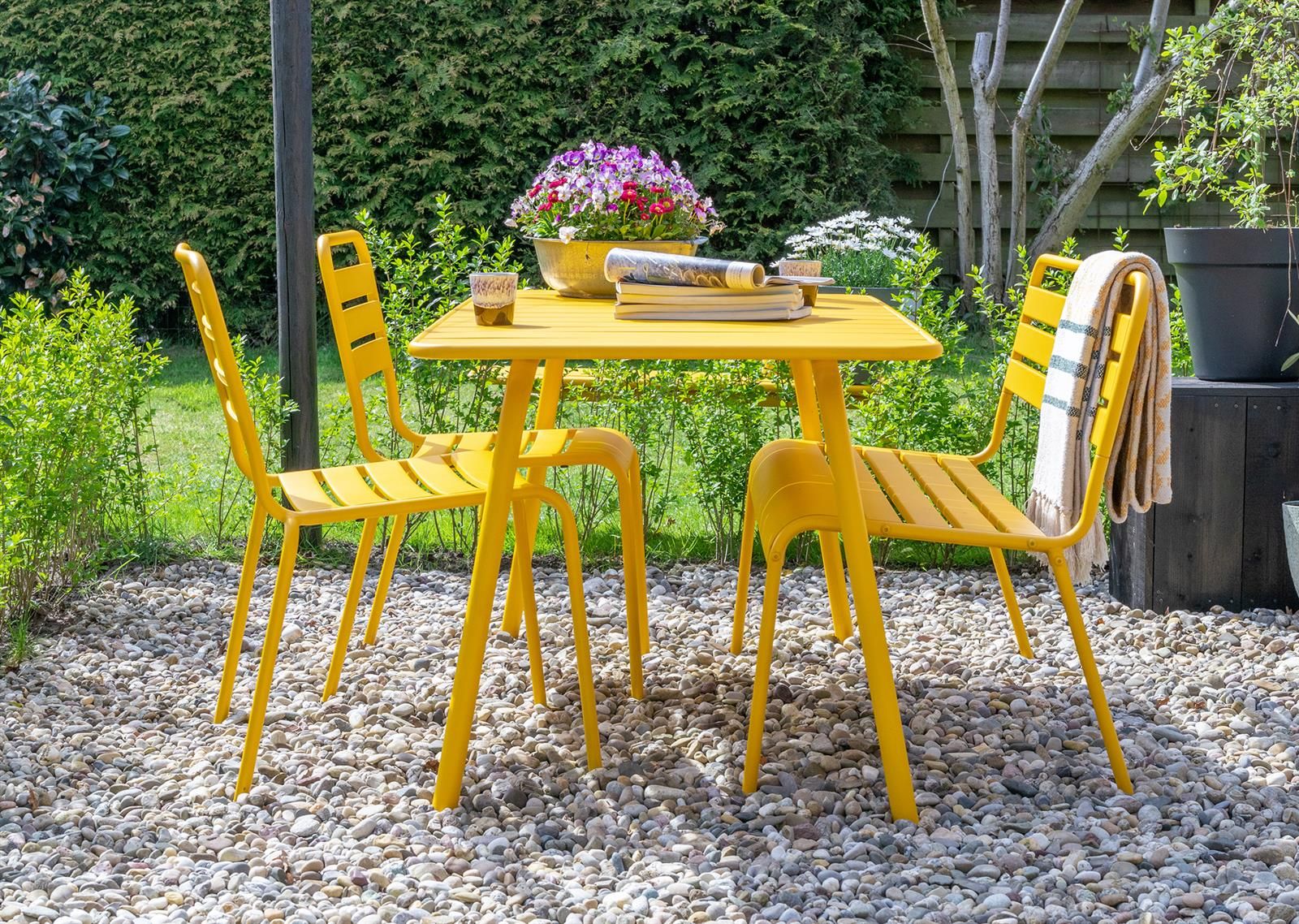 MaximaVida Max 150 cm Gartenset mit 2 Stühlen und einer Bank