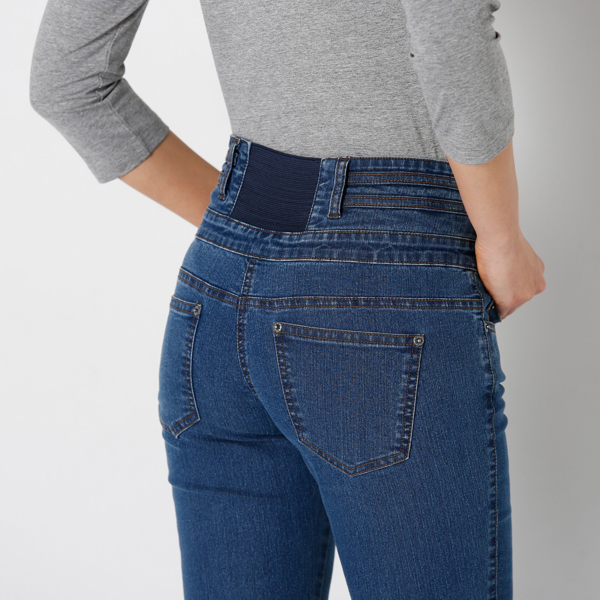 Jean taille haute coupe droite