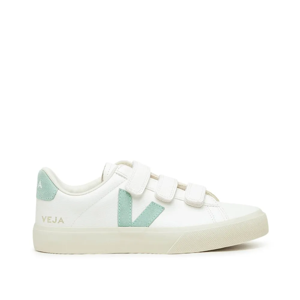VEJA WMNS Recife Logo Chromefree Leather RC0592878A / weiss