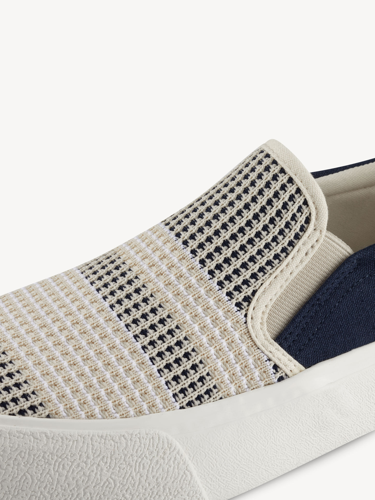 Basket - bleu