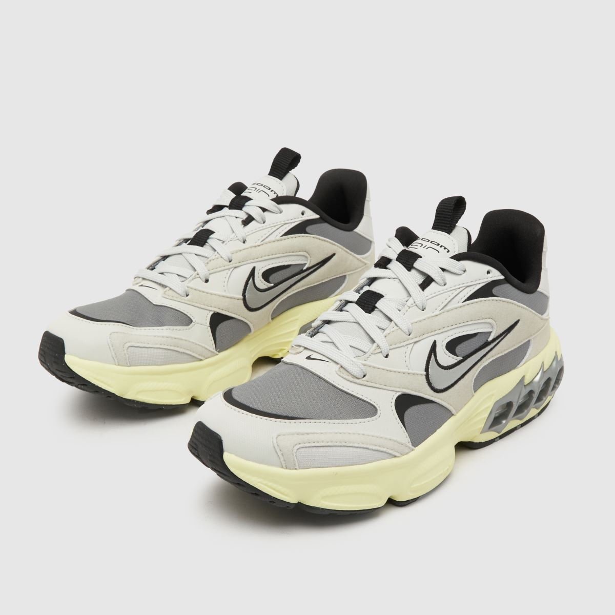 Nike – Air Zoom Fire – Grå träningsskor