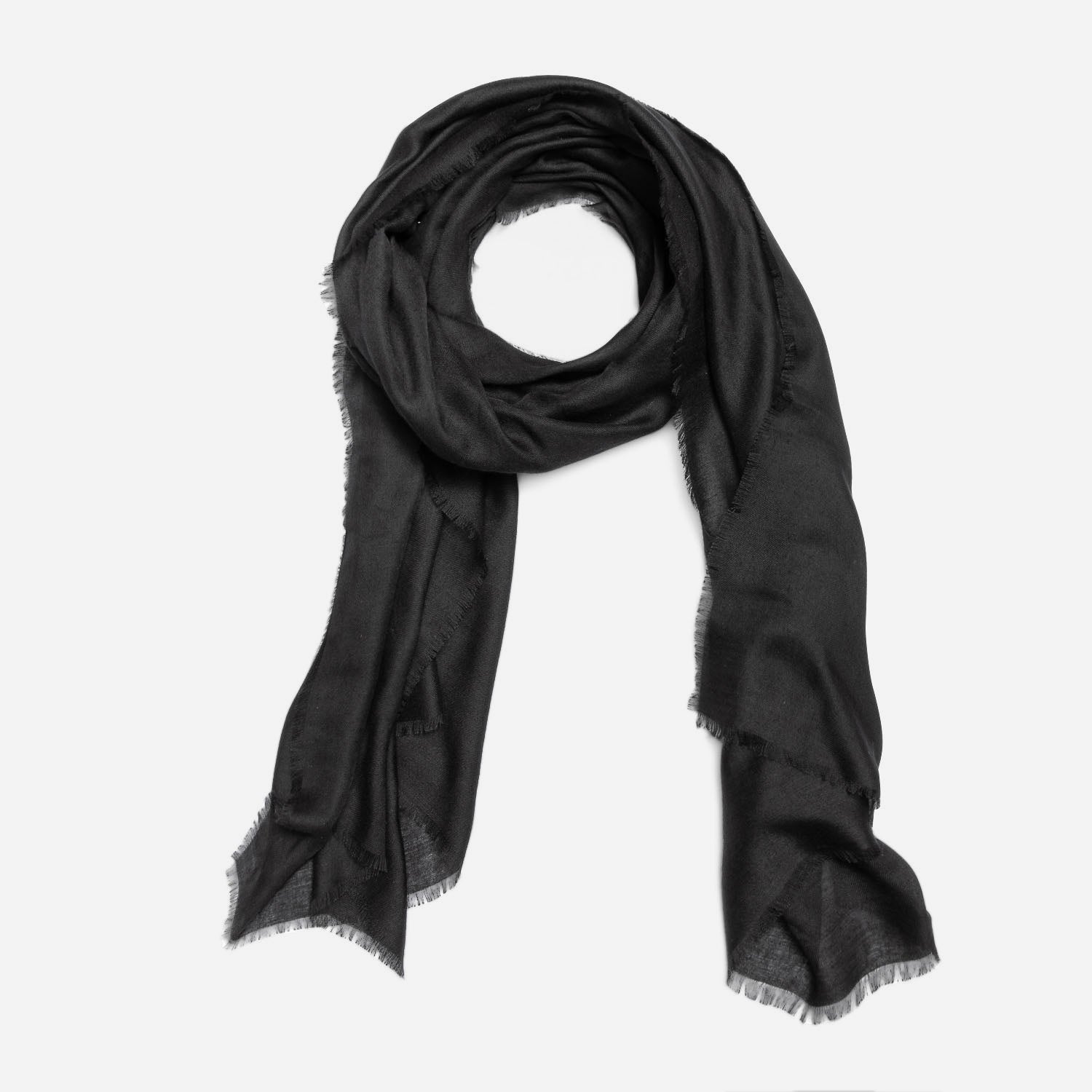 Etole noire à bords frangés