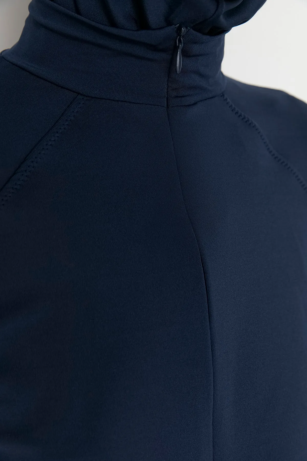 Trendyol Modest  Marineblaues, langärmliges, 4-teiliges Strick-Badeanzug-Set TCTSS22CF0012