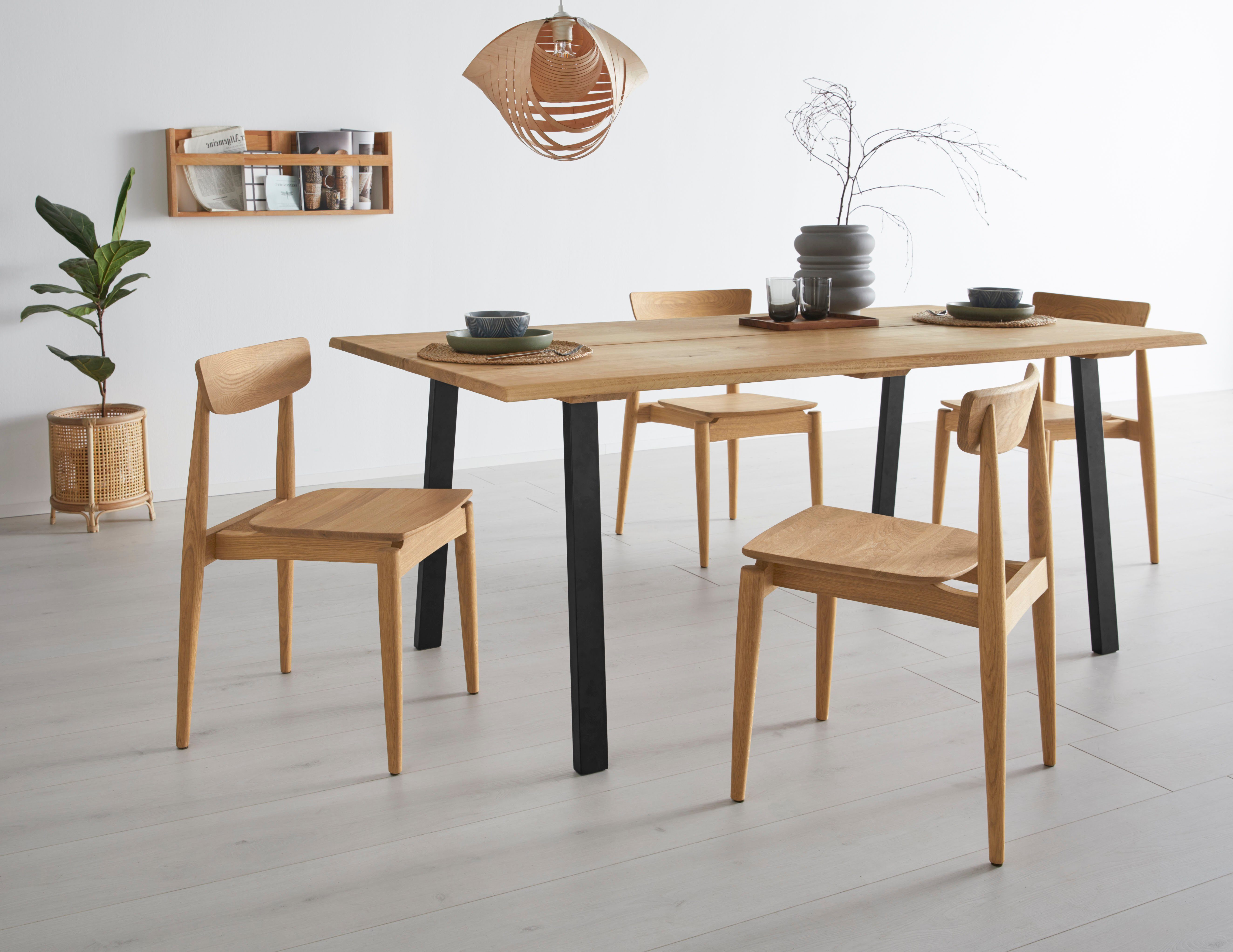 OTTO products 4-Fußstuhl Veikko (Set, 2 St), vegan, mit pflanzlichem Bio Öl behandelt, Massivholz Eiche, stapelbar