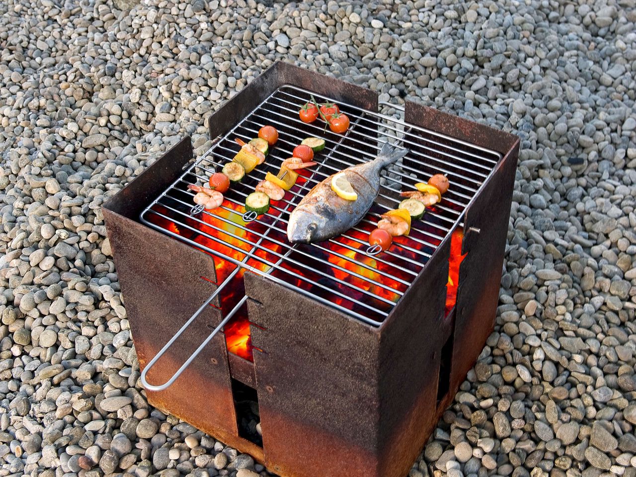 Keilbach Designprodukte Keilbach Feuerstelle, 45 x 45 x 45 cm, Stahl