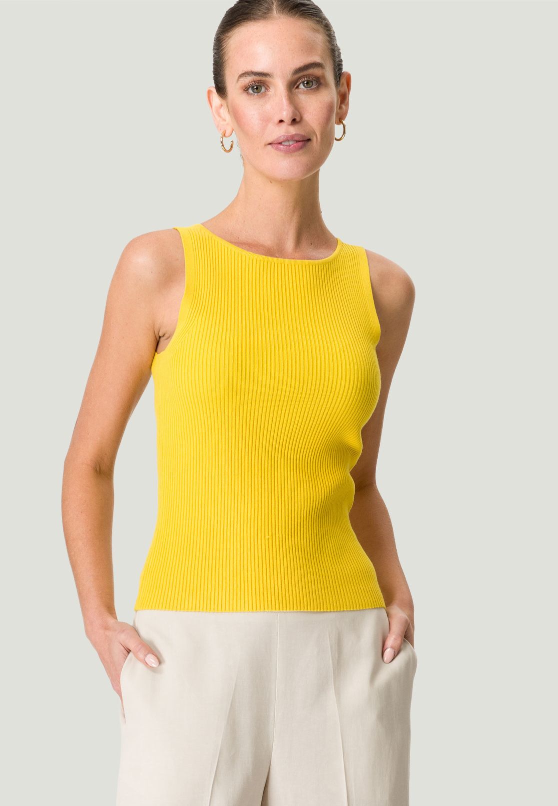 Stricktop mit Rundhalsausschnitt