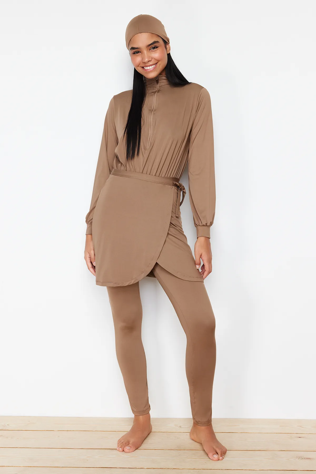 Trendyol Modest  Mink Gather Detailliertes Beachwear-Badeanzug-Set mit vollständiger Abdeckung, 4-teilig TCTSS24CF00001