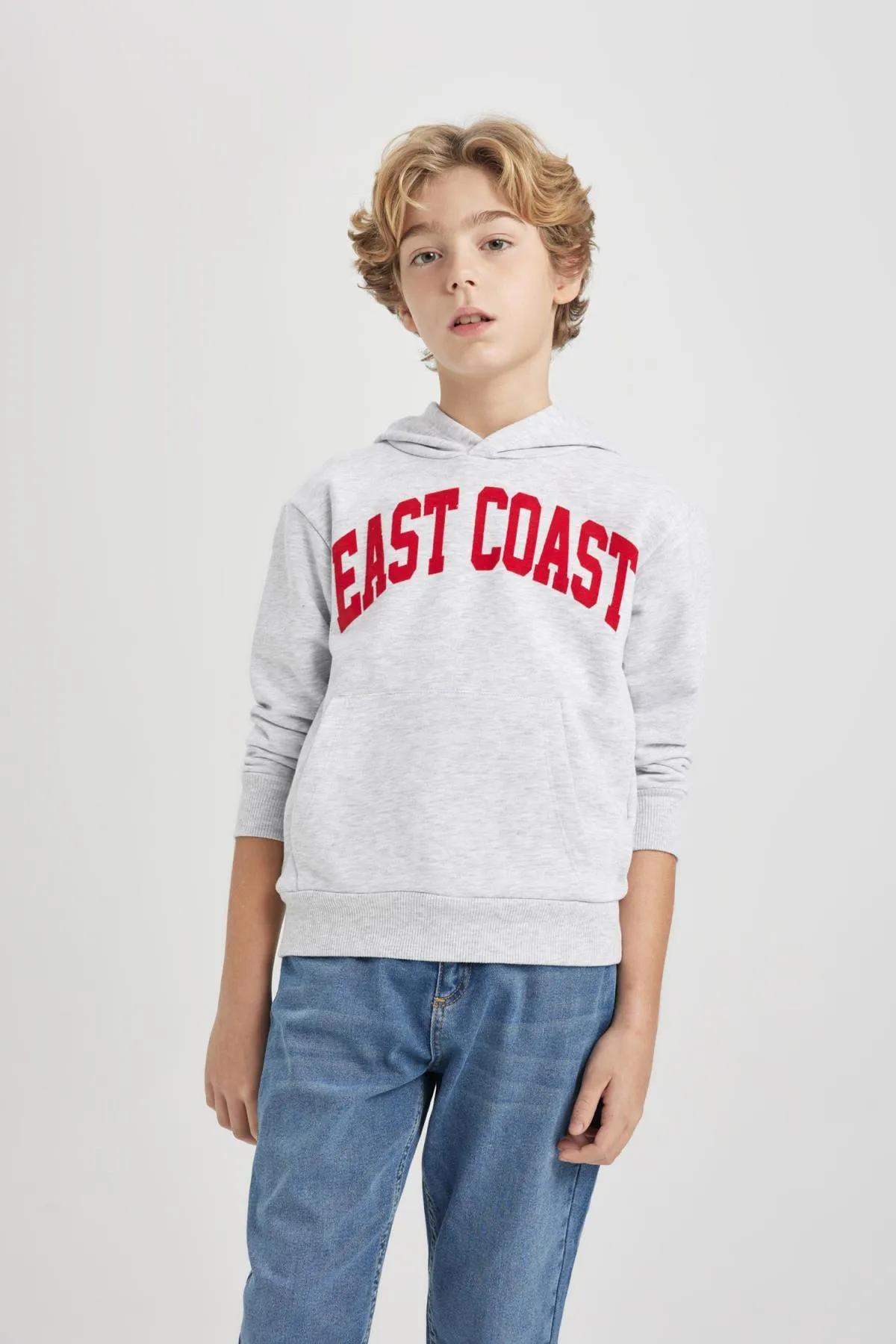 DeFacto  Dickes Sweatshirt mit Kapuze und Aufdruck für Jungen B8986a823cw