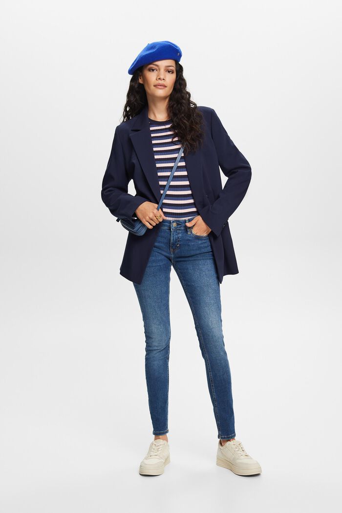 Recycelt: Skinny Jeans mit niedrigem Bund