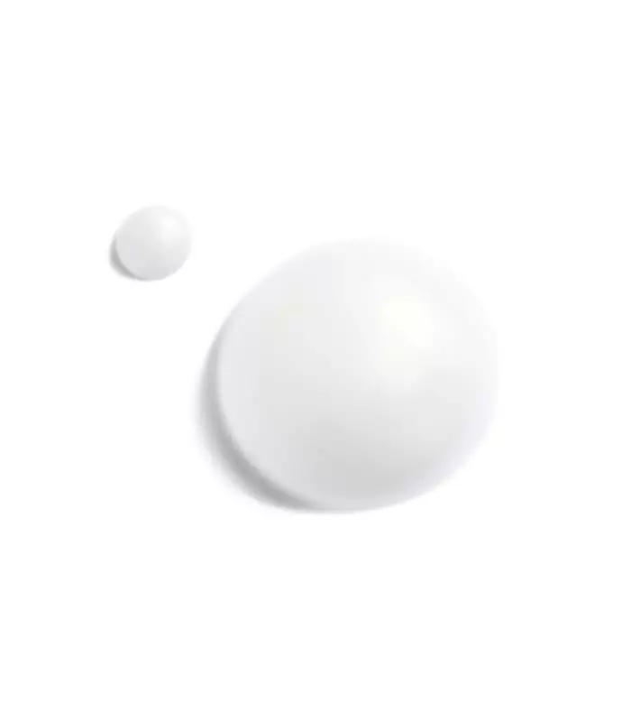 LA CRÈME MAIN Nourrit-Adoucit-Illumine