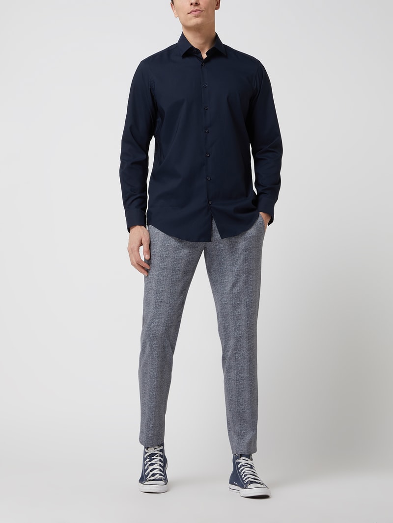 Regular Fit Business-Hemd aus Twill in marineblau
