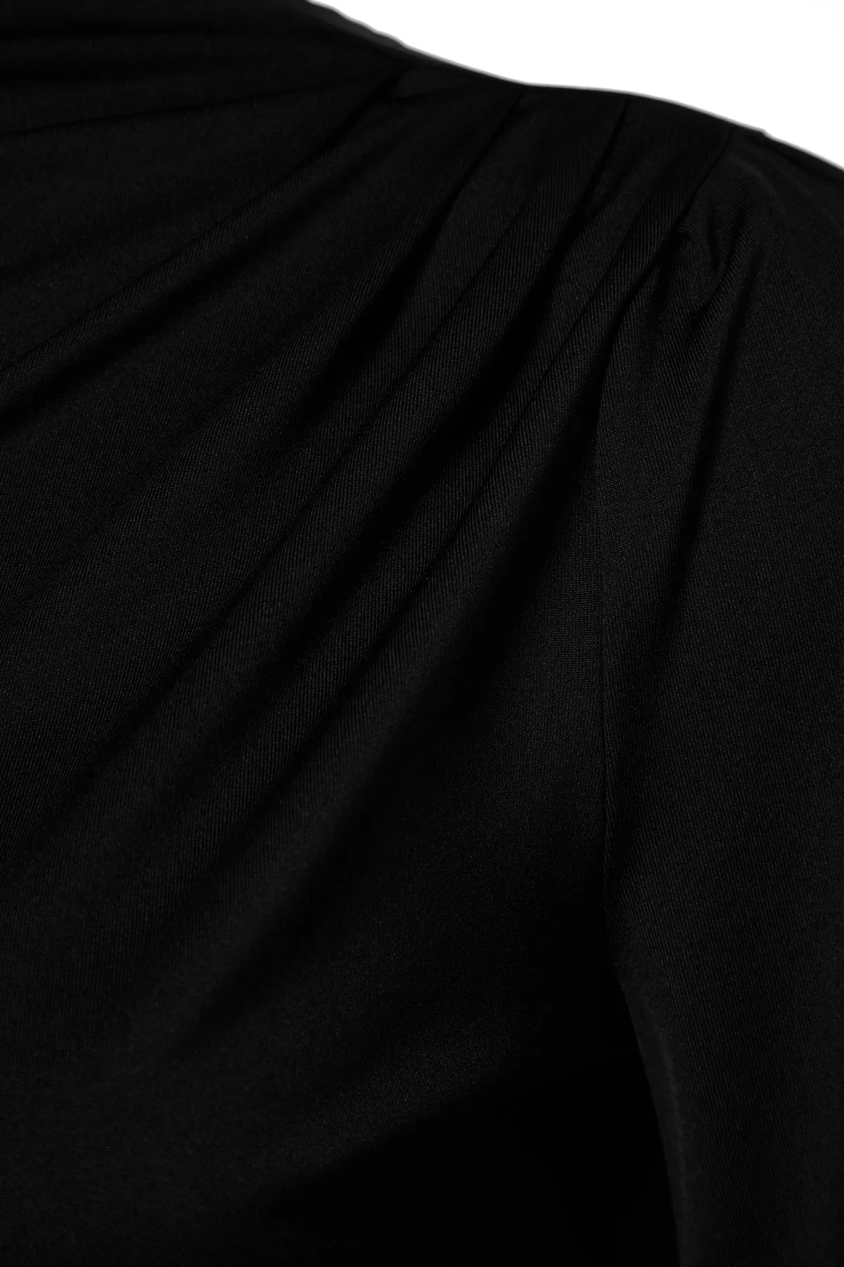 Trendyol Collection  Schwarze, hochgeschlossene, reguläre Passform, flexible Strickbluse mit Gipe-Detail und TWOAW24BZ00022