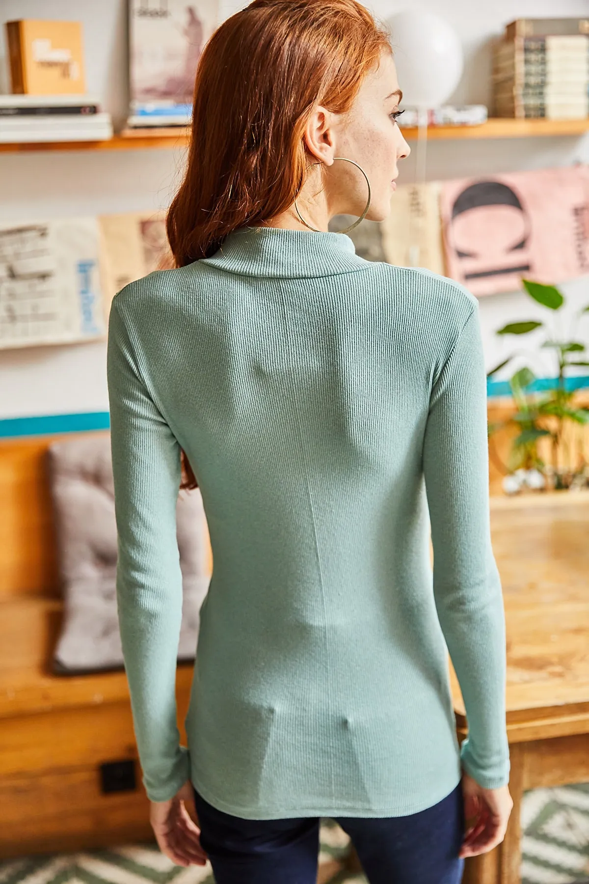 Olalook  Grüne Lycra-Rollkragenbluse mit Reißverschluss für Damen BLZ-19001155