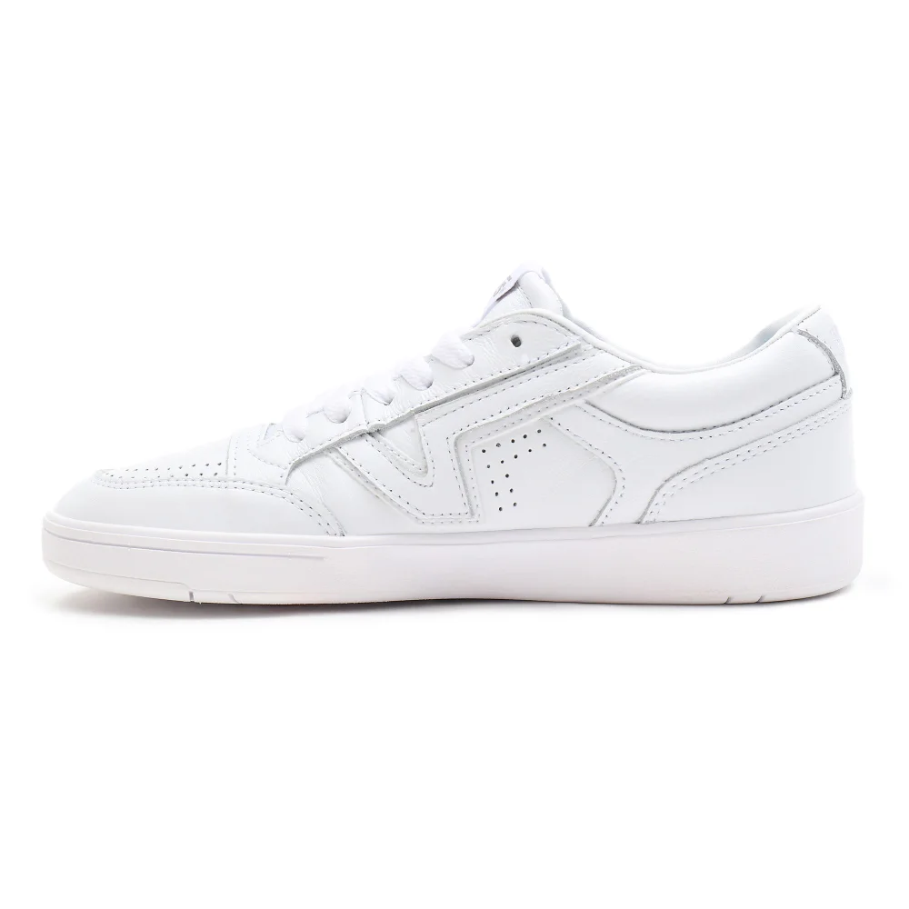 Vans UA Lowland CC Leather VN0A4TZYOER1 / weiss