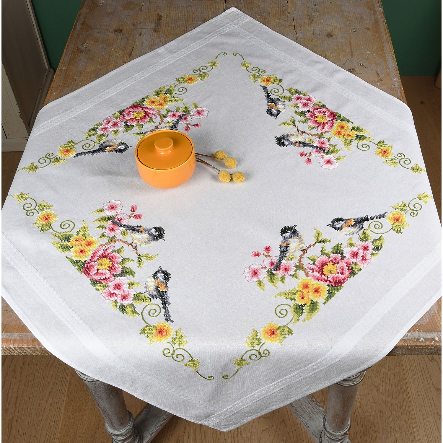 Stickmitteldecke 