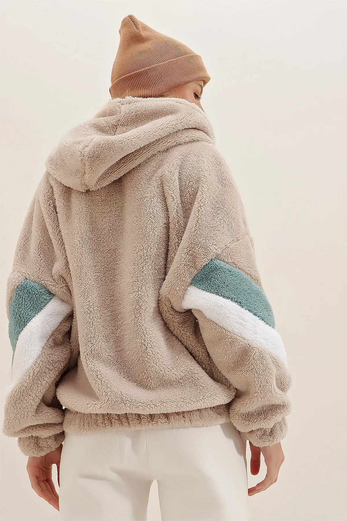 Trend Alaçatı Stili  Sweatshirt - Beige - Oversized