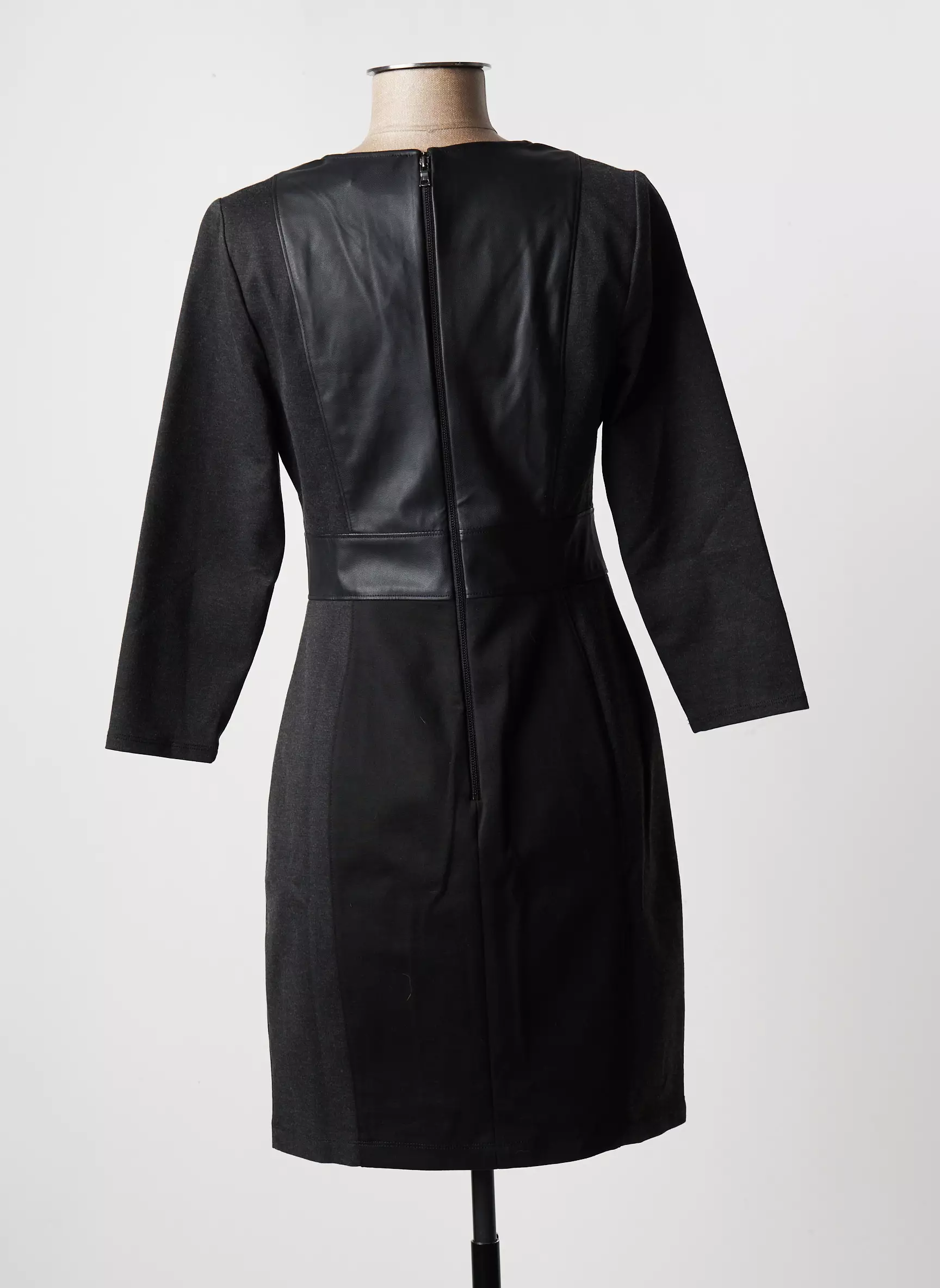 Bcbgmaxazria Robes Courtes Femme couleur gris