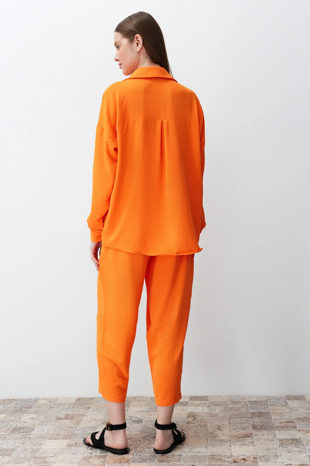 Trendyol Collection  Orange gewebtes Unter- und Ober-Unterteil-Oberteil-Set TWOSS24AU00038