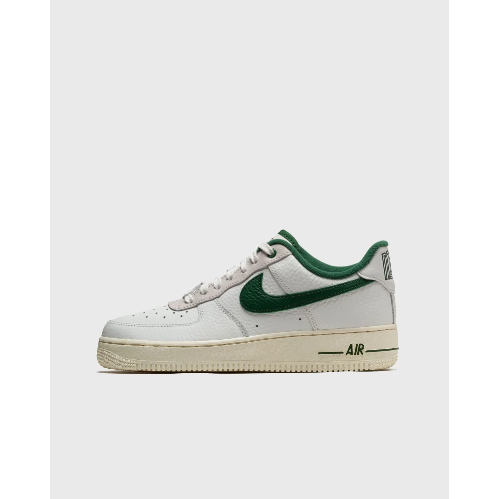 Nike Air WMNS Force 1 07 LX DR0148-102 / weiss
