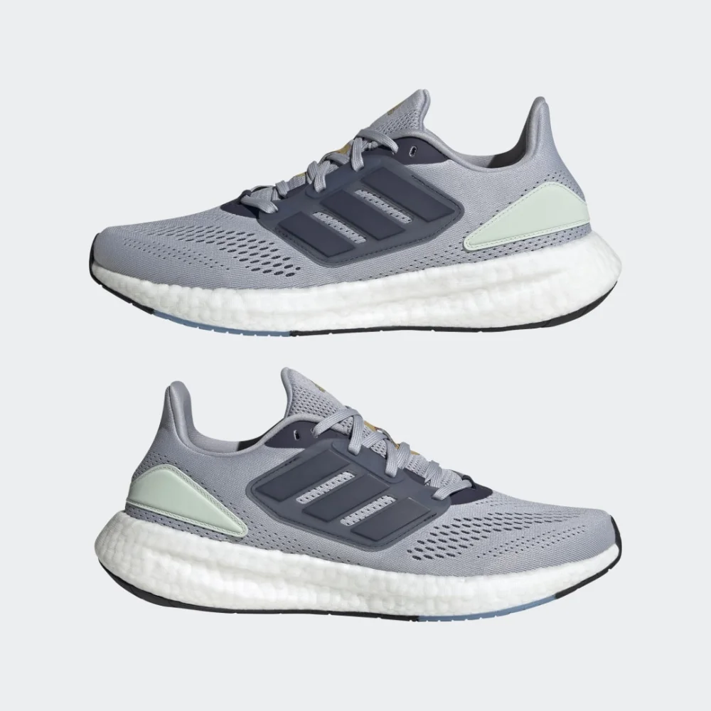 adidas Pureboost 22 HQ1451 / grau